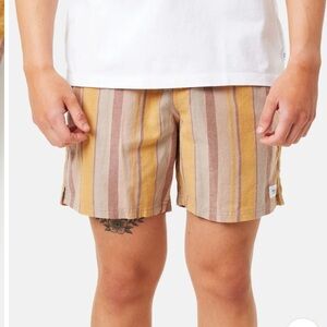 Katin York Short: Dark Clay